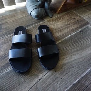 Steve Madden Sandals Size 6